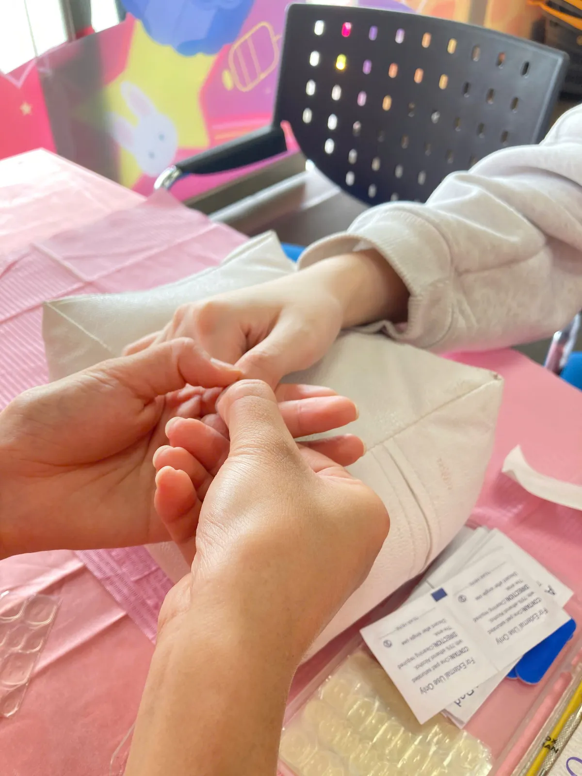 Yabe Nailbox Lab Emart Phan Văn Trị - Hình ảnh 16