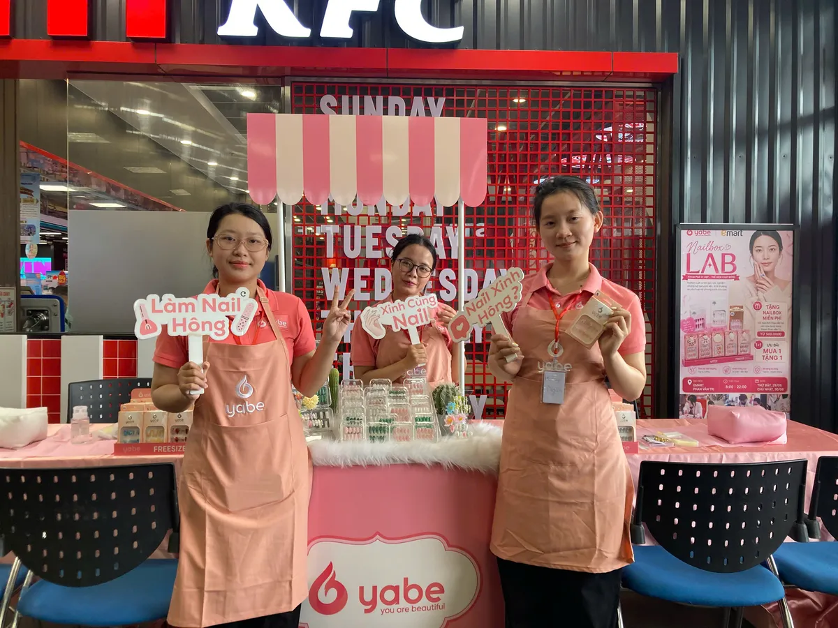 Yabe Nailbox Lab Emart Phan Văn Trị - Hình ảnh 17