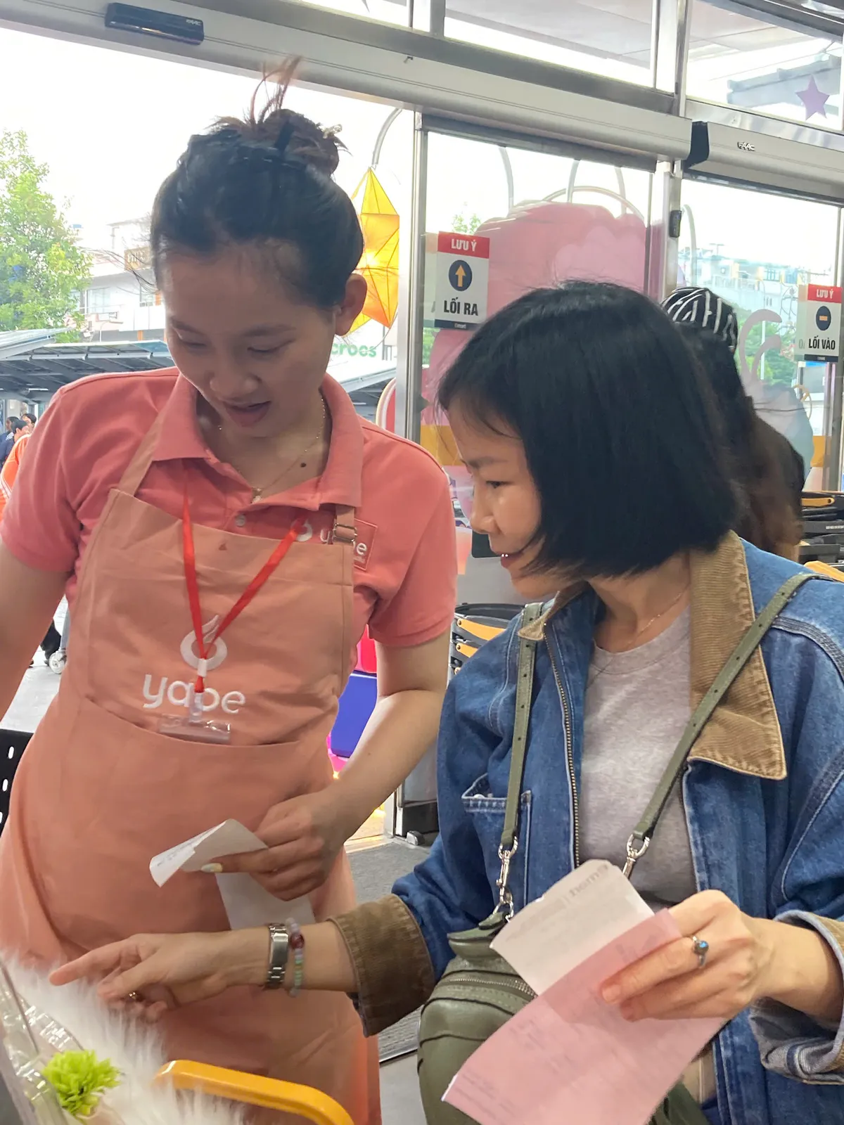 Yabe Nailbox Lab Emart Phan Văn Trị - Hình ảnh 7