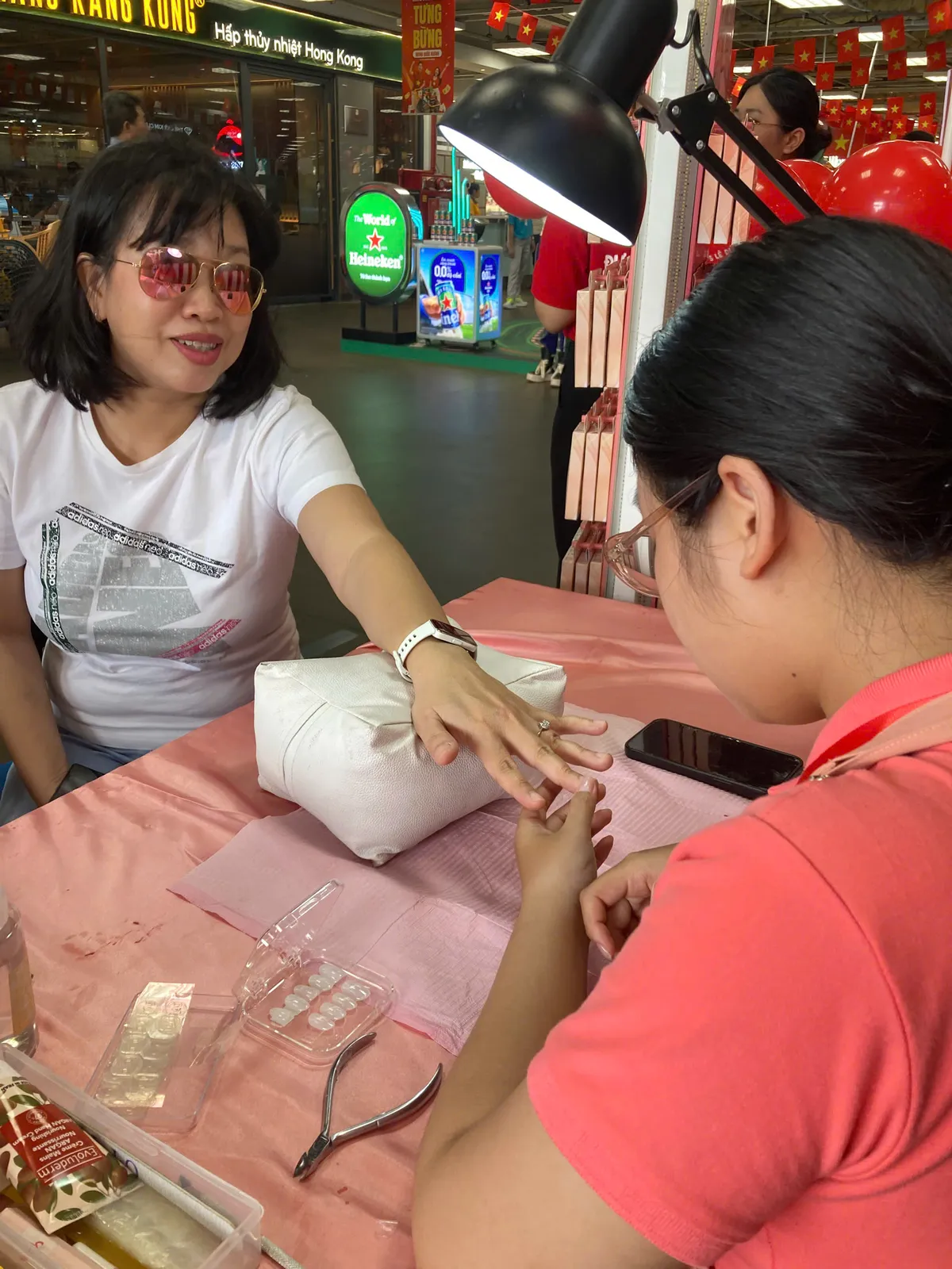 Yabe Nailbox Lab Emart Phan Văn Trị - Hình ảnh 8